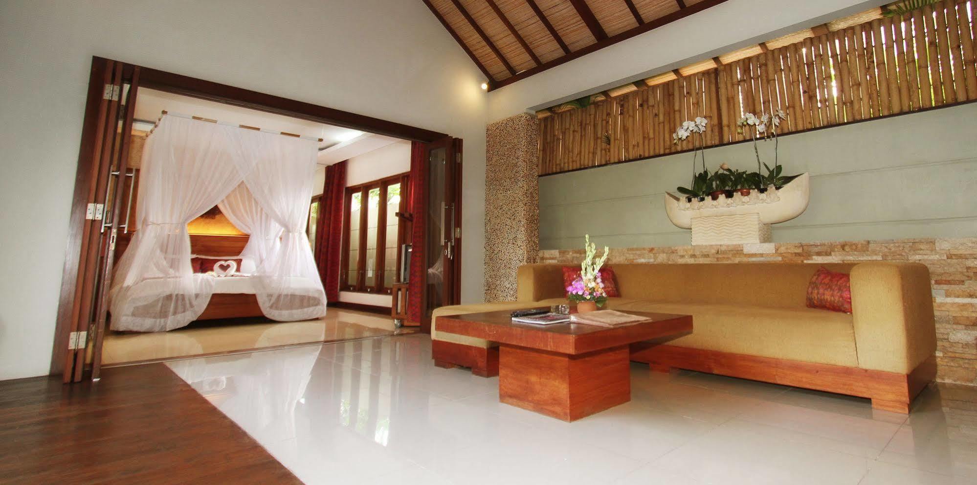 Grand Akhyati Villas & Spa Canggu  Exterior photo