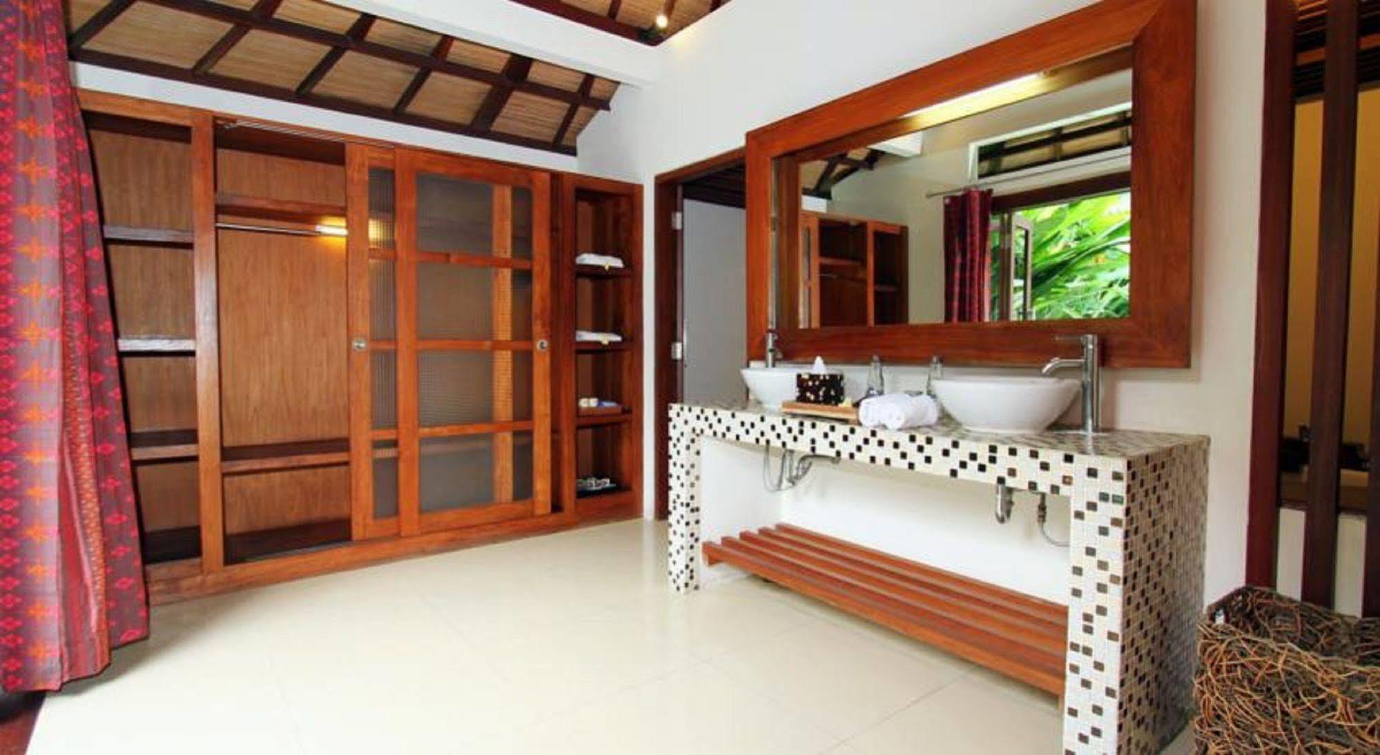 Grand Akhyati Villas & Spa Canggu  Exterior photo