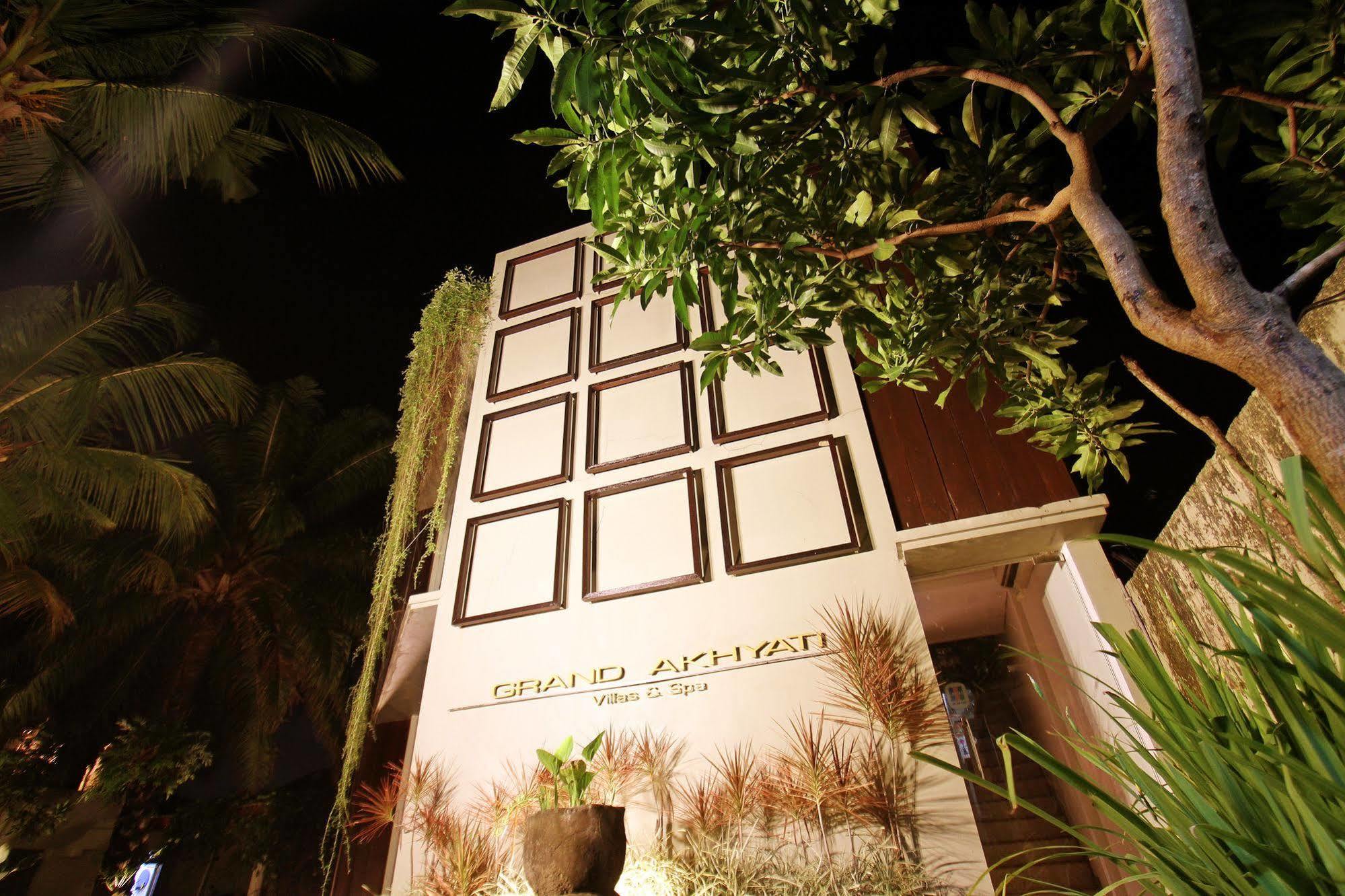 Grand Akhyati Villas & Spa Canggu  Exterior photo